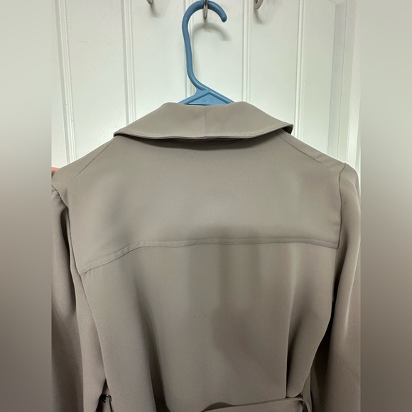 Babaton spring/fall jacket - Picture 6 of 7